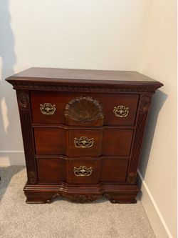 Night stand
