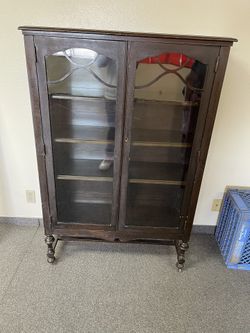Display Cabinets Antique