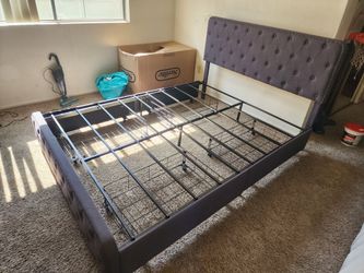 Queen bed frame with drawers (must pick up)