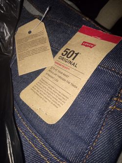 501 Dark Blue Jeans