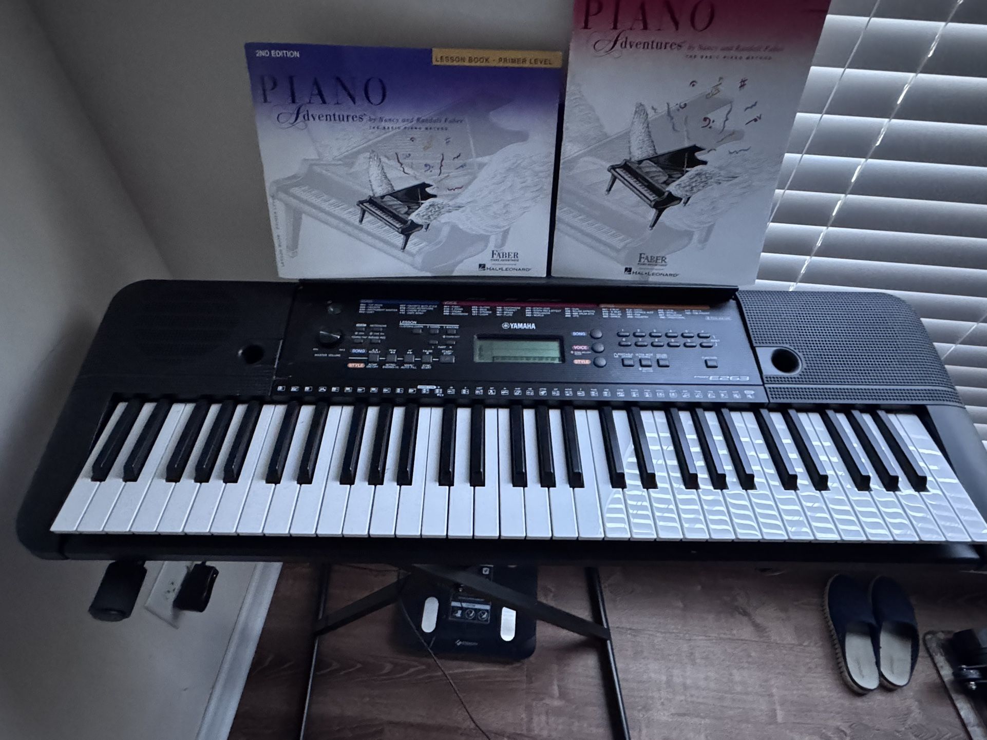 Yamaha PSR-E263