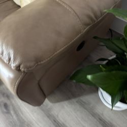 Leather Sofa And Recliner 