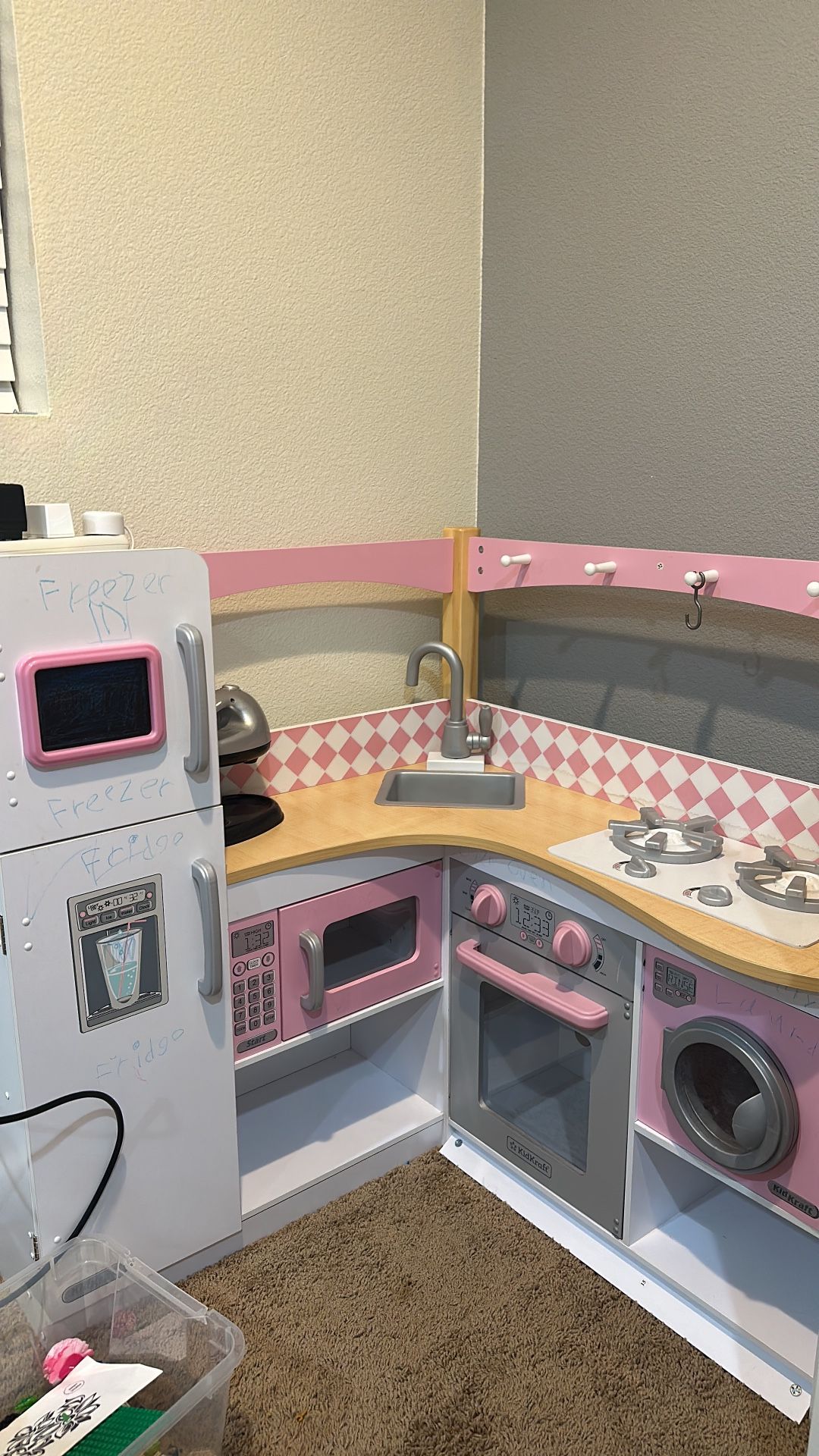 Kids Kitchen