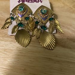 New Pretty Earrings 1995