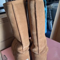 Ugh Boots 