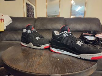 Jordans size 9 (SEND OFFERS)
