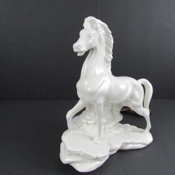 Vintage Mid Century White Porcelain Stallion Horse Table Lamp 13" Tall


