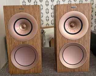 Kef R3 Meta Bookshelf Speakers