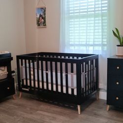 Delta Nursery Set
