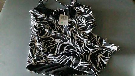 Black and white swimsuit Size L