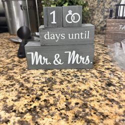 Wedding countdown blocks