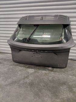 NISSAN ARIYA COMPLETE TAILGATE 2023-2024-2025-2026👉PRICE 👇