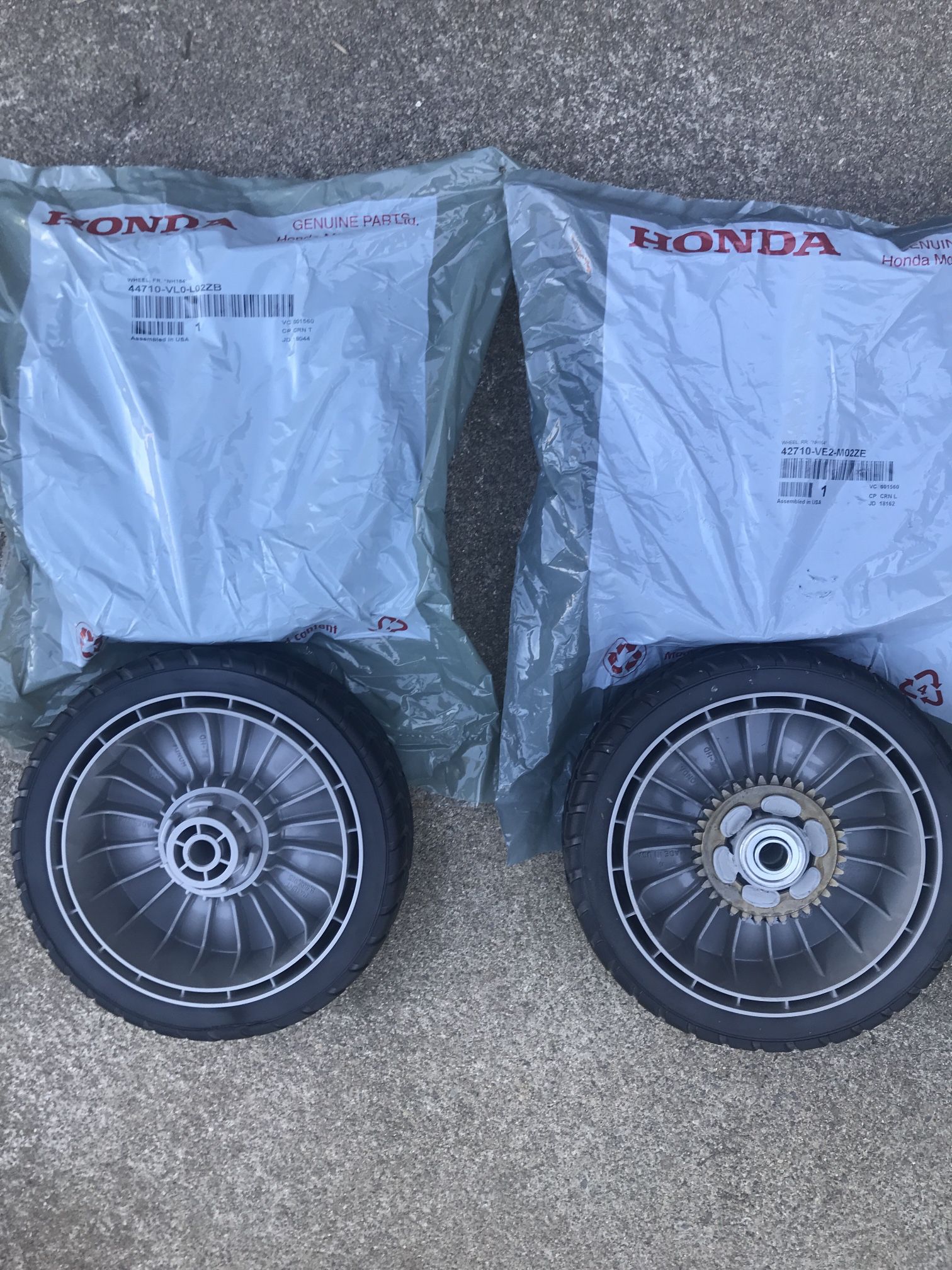Complete Set of Wheels for HONDA Lawn Mower