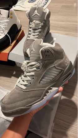 Jordan 5 wolf grey   Size 9.0 9.5 10