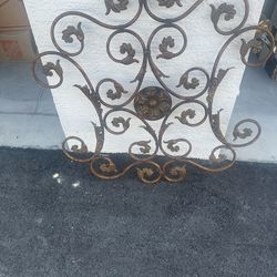 Iron decor