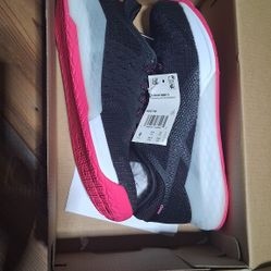 Women's Size 8 Reebok Nano9 