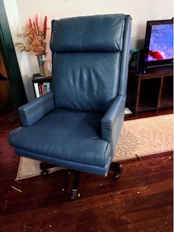 Vintage (1986) - Blue Classic Leather Office/Executive Chair