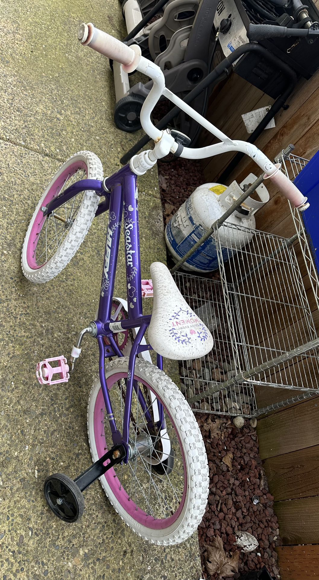 Bicycle for girls , Used 1 time only