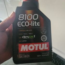 Motel Oil 5W20