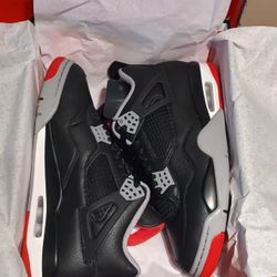 Jordan 4 Bred Reimagined Size 12.5