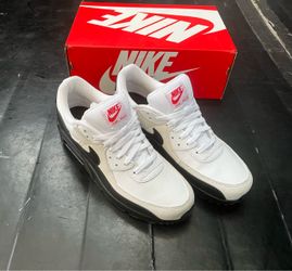 Nike Air Max 90 White/Black/Red Size 10.5