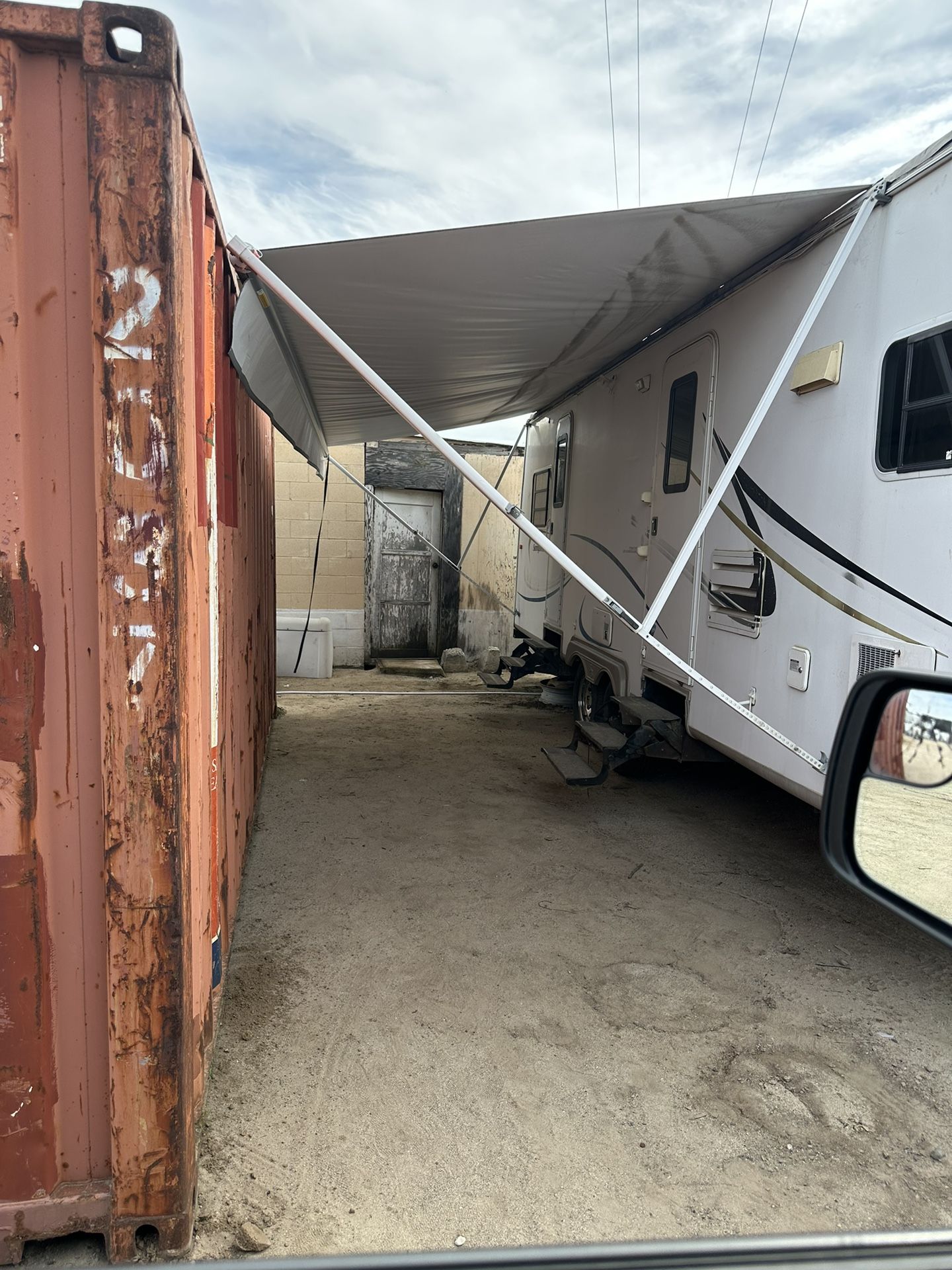 2004 Sunnybrook 27 aluminum chassis
