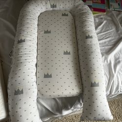 Newborn Bed For 5$