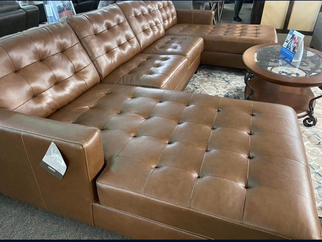 Big Sale🎊Brand New|Baskove 3 Piece Sectional With Chaise|Living Room🚚Fast Delivery 