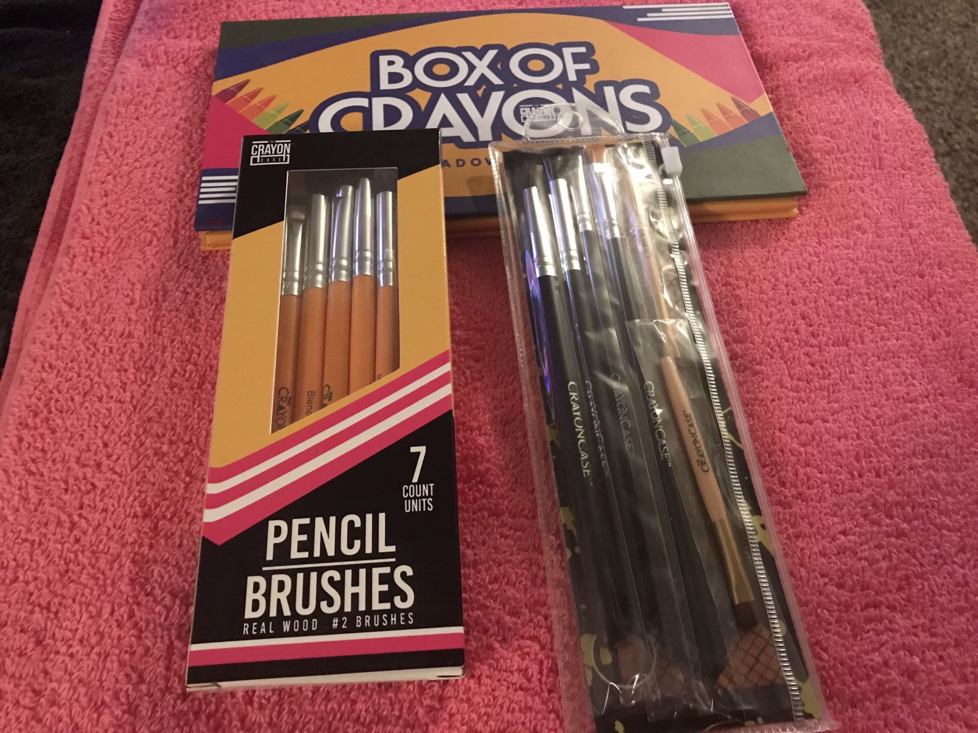Box of crayon bundle