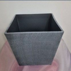 *** NEW LOW PRICE *** 14" Tall Gray Square Resin Planter @ Lasting Creations