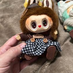 Gas Station Labubu Lafufu