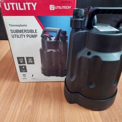 New (Open Box) Utilitech Submersible Utility Pump 1/3 HP | 30 GPM