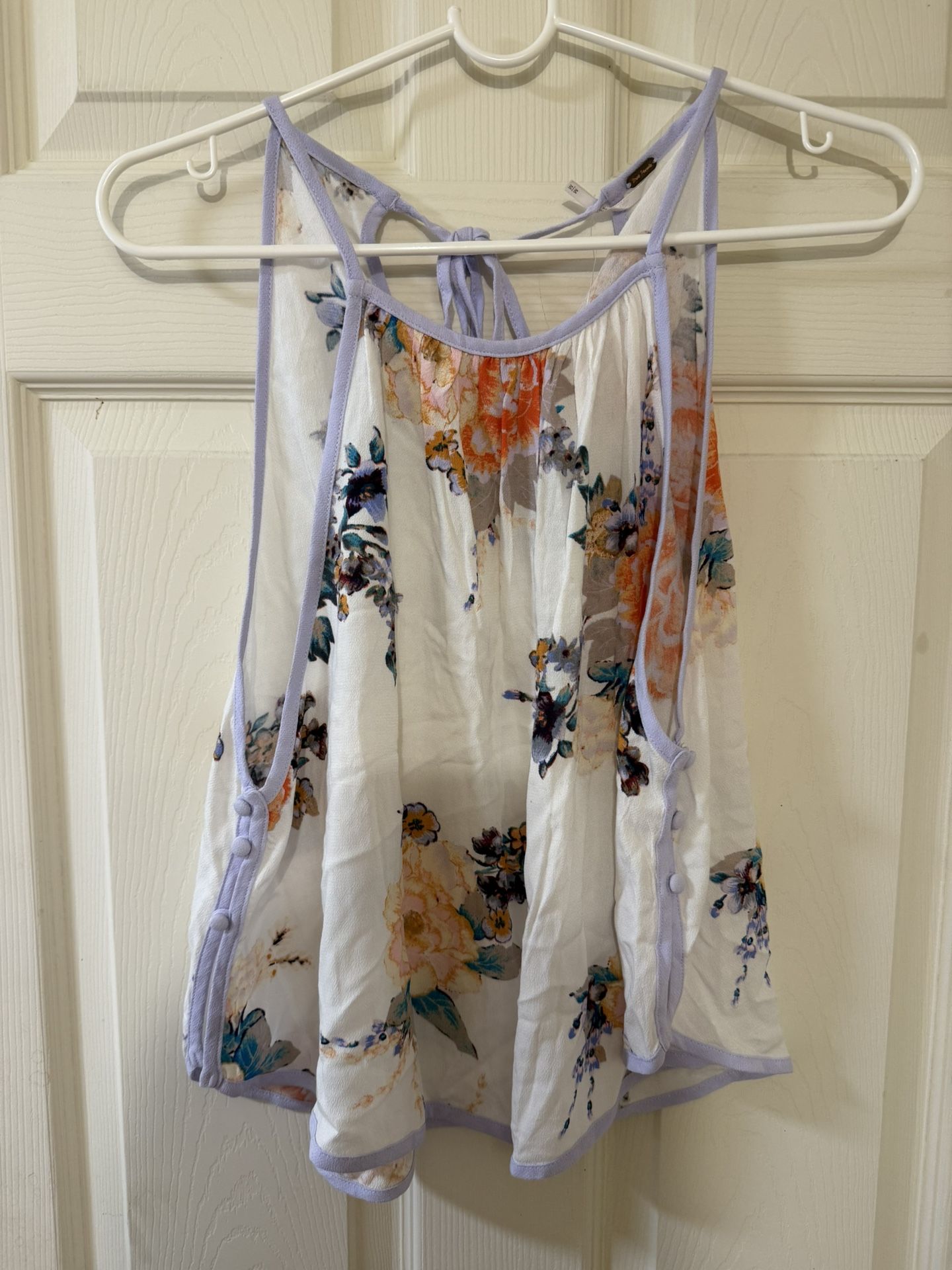 Free People Flowy Floral Halter Top(New With Tag)—Size M(Fit Various Sizes)