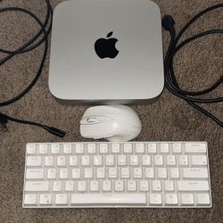Mac Mini 2023 M2 512gb + Royal Kludge Keyboard And Mouse 