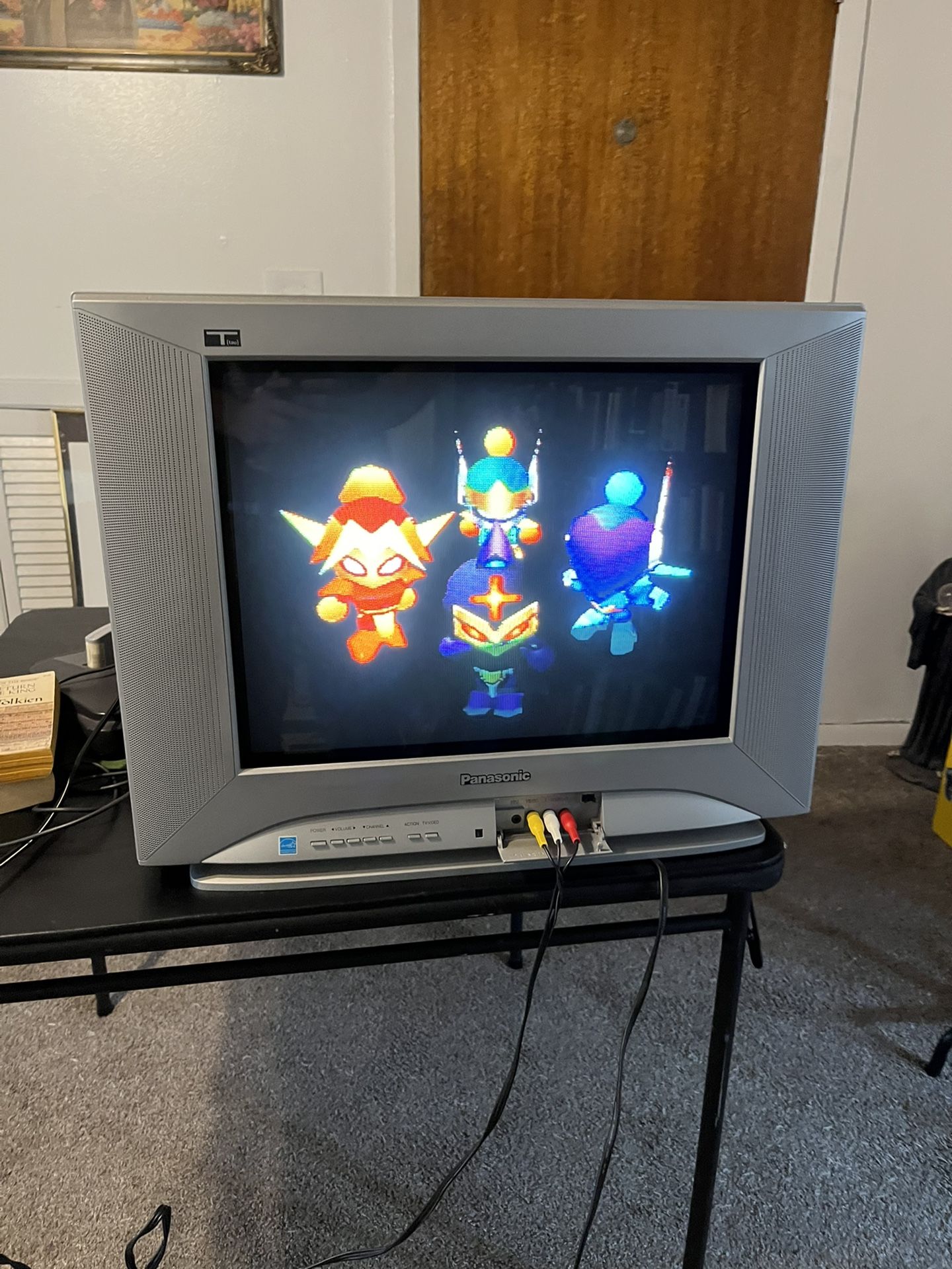 Panasonic TAU - 24” CRT Gaming TV