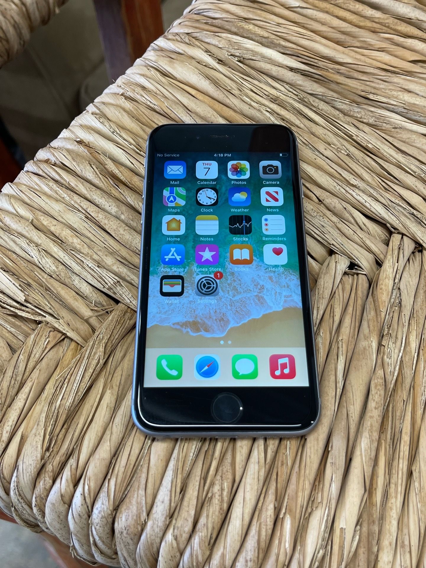 Unlocked iPhone 6s 32 GB