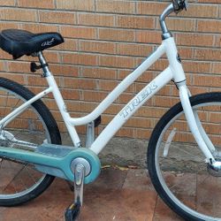 Trek Lime Lite Comfort Bicycle