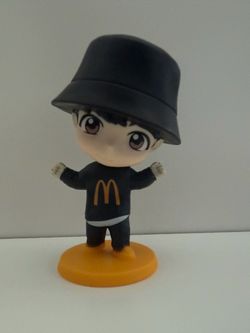 Jungkook BTS TinyTan figurine