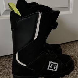 DC Scout snowboard boots Men’s Size 8.5