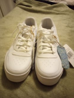 Ladies Shoes