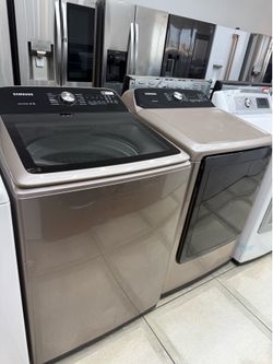 Samsung top load washer and electric dryer set