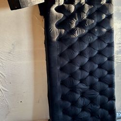 Free Black Velvet Queen Bed