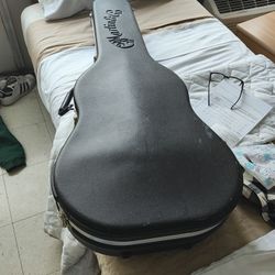 Martin Guitar D-35