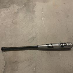 Demarini Goods 32-29 Like New Price Negotiable