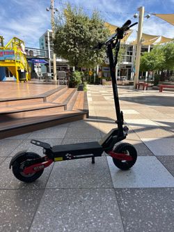 Electric scooter