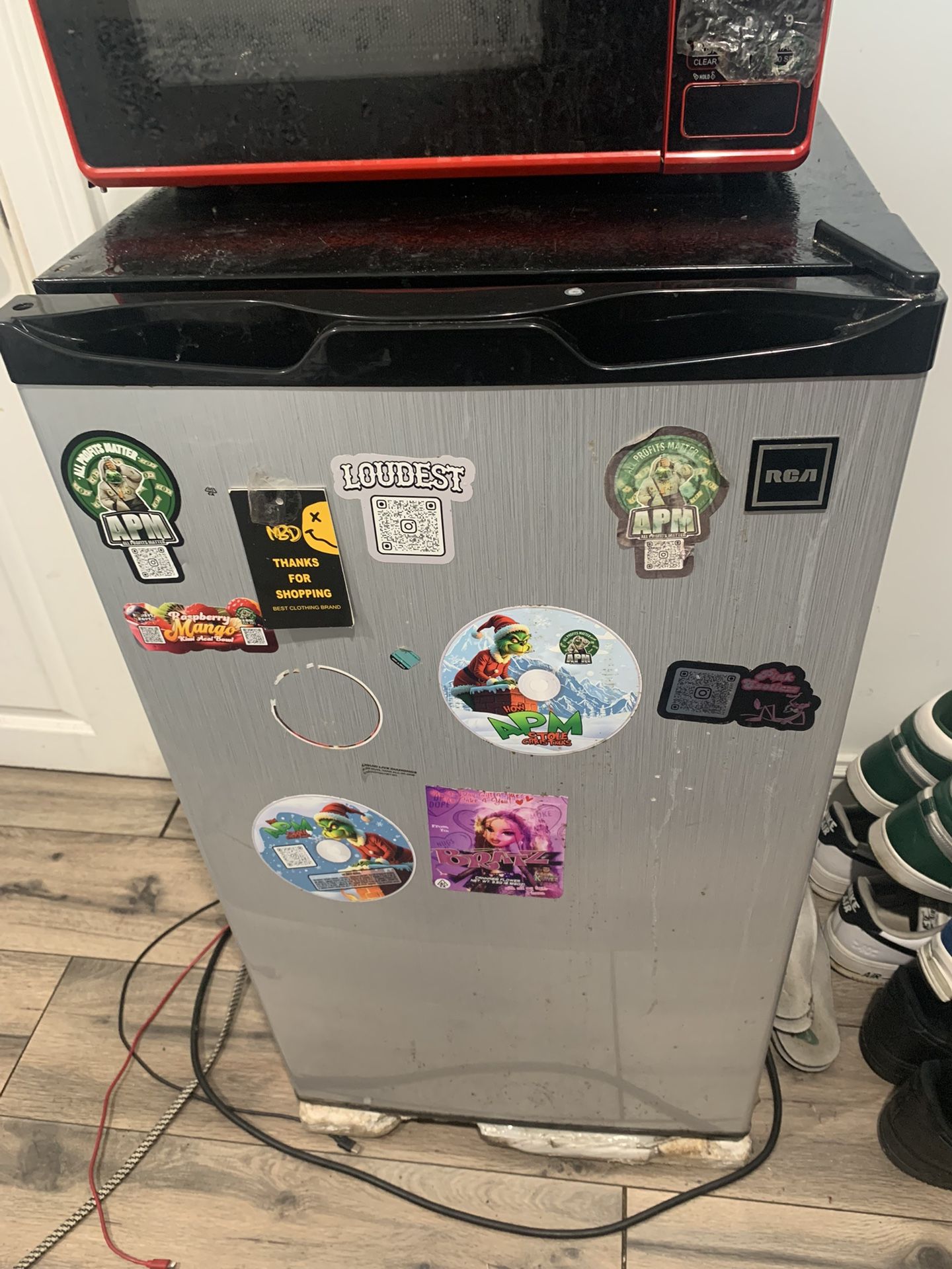 Mini Fridge 