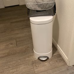 Diaper Trash Can & Baby Items 
