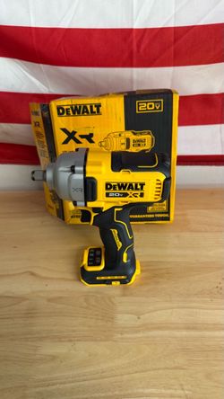 New DeWalt 20V XR 1/2 Inch Impact Wrench