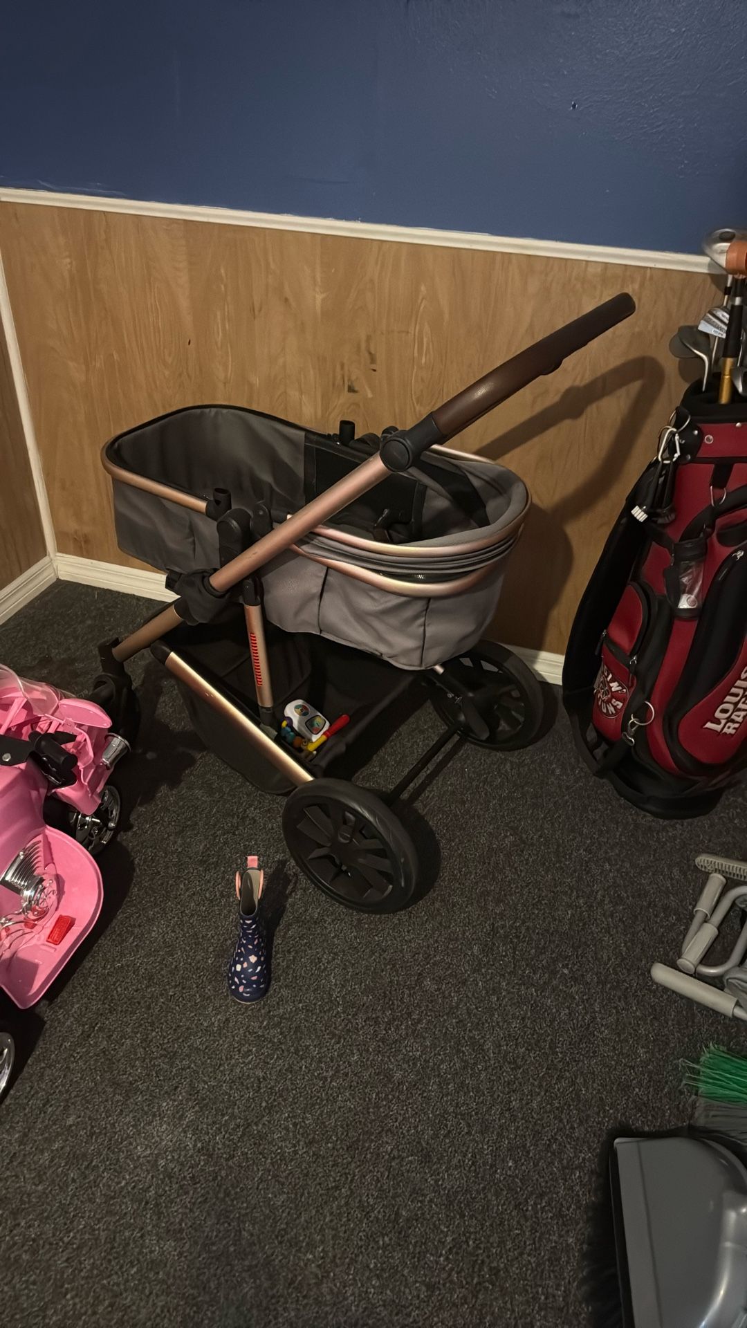 stroller