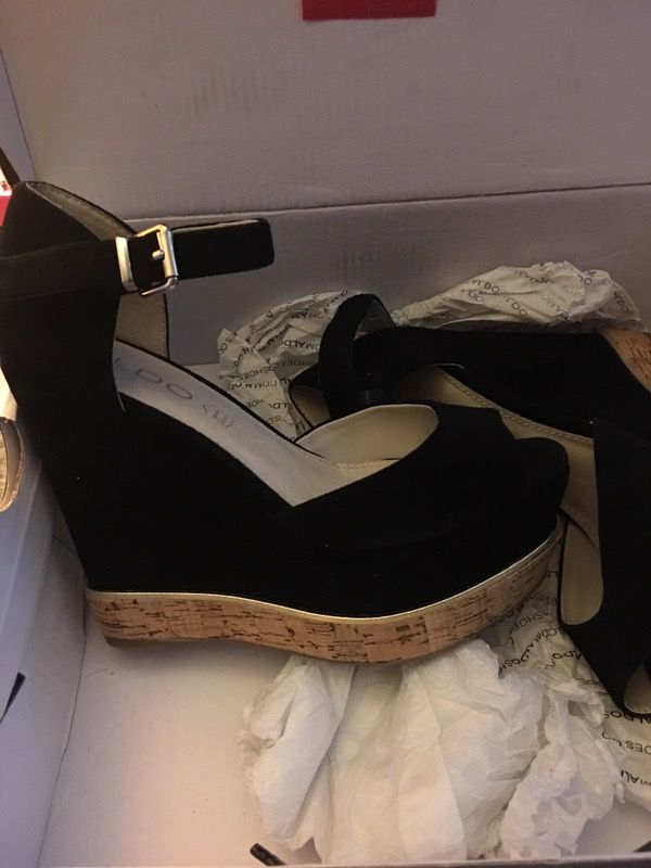 Aldo wedges size 6